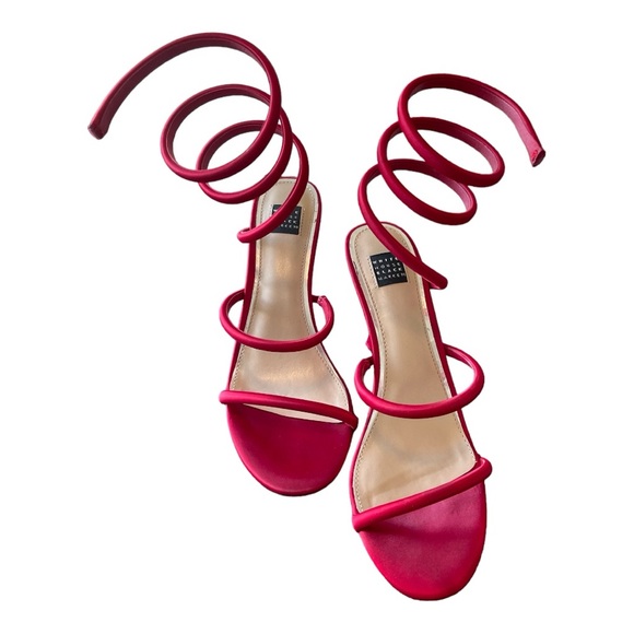 White House Black Market Women’s Red Satin Wrap High Heel Sandals Size 8.5 - Picture 6 of 8